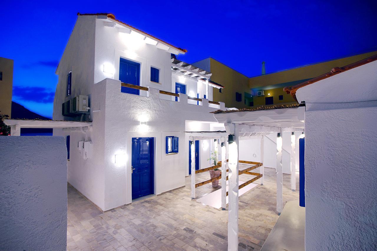 La Playa Boutique Apartments Миртеа Экстерьер фото