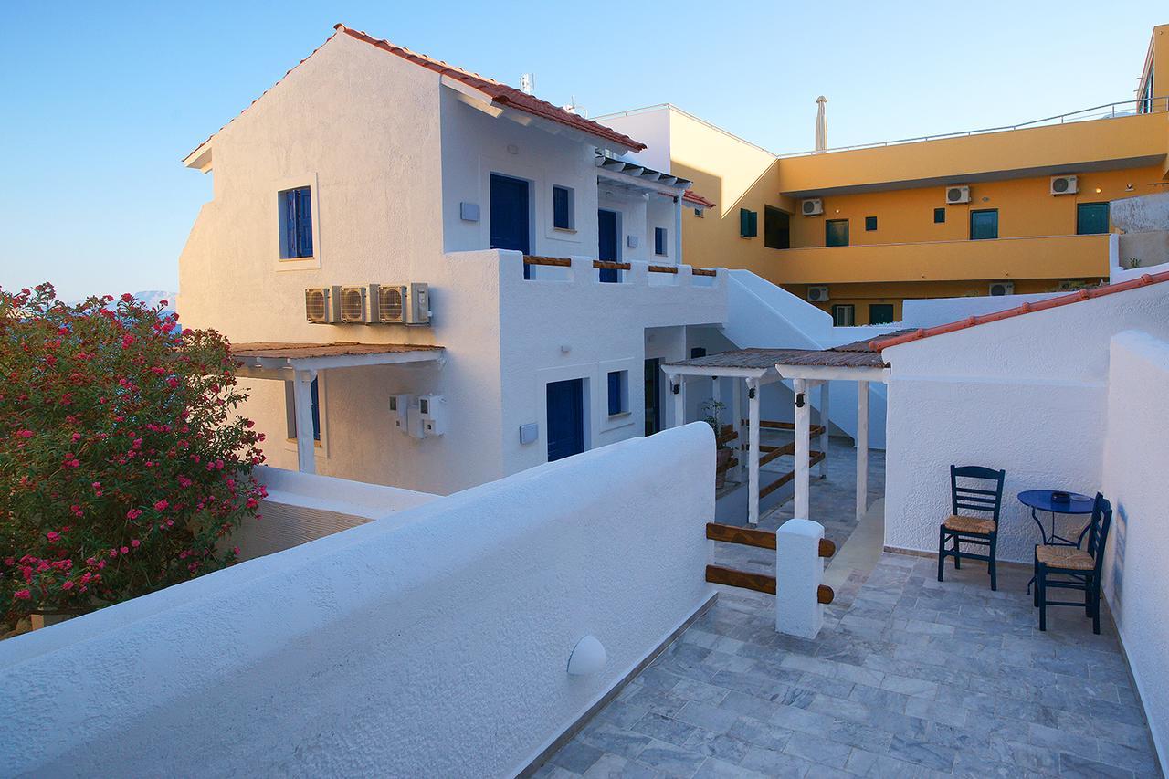 La Playa Boutique Apartments Миртеа Экстерьер фото